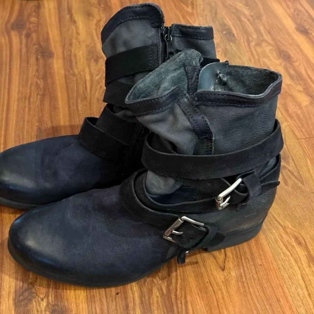 Miz Mooz Shane black boots size 40 (9.5) booties Chunky heel boots Moto boots bi - Picture 3 of 6